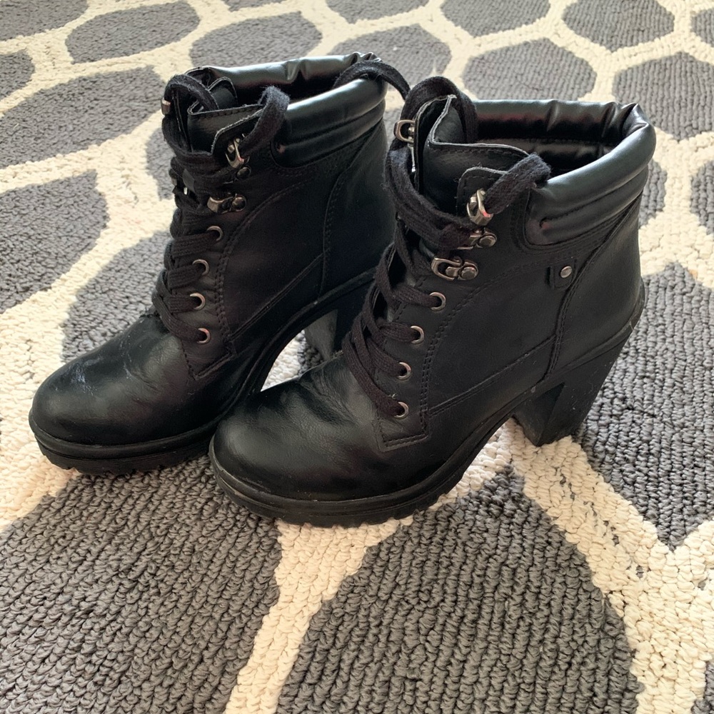 Ankle boots black